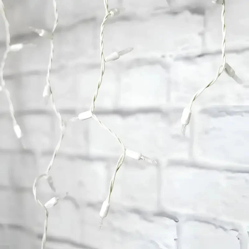 70 M5 Warm White LED Icicle Lights, White Wire